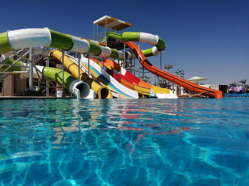 New Eagles Aqua Park Resort 51/60