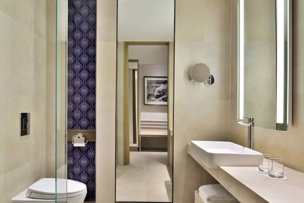 Courtyard By Marriott Siliguri 28/64
