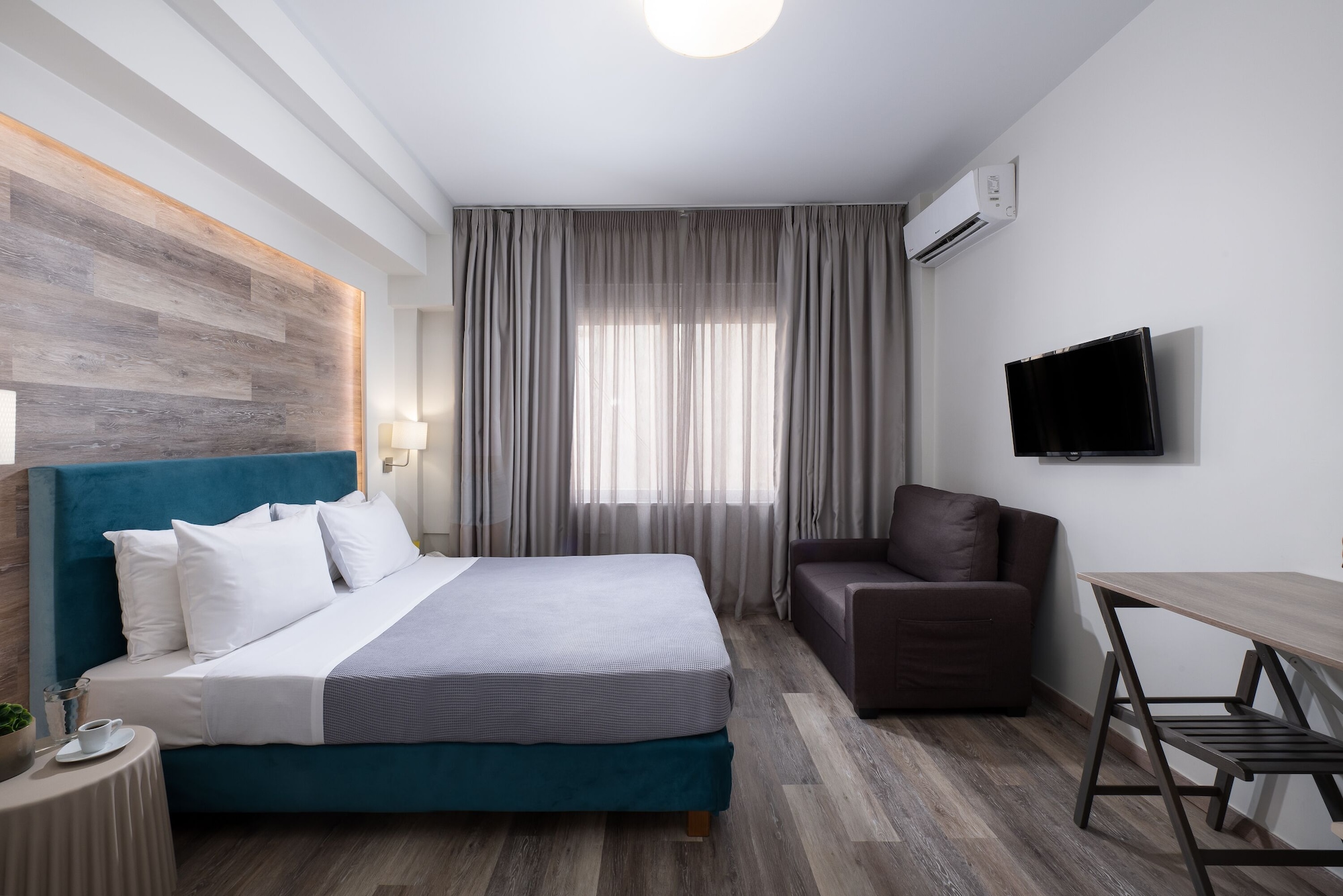 SUPERIOR, STUDIO, DOUBLE BED, SOFA