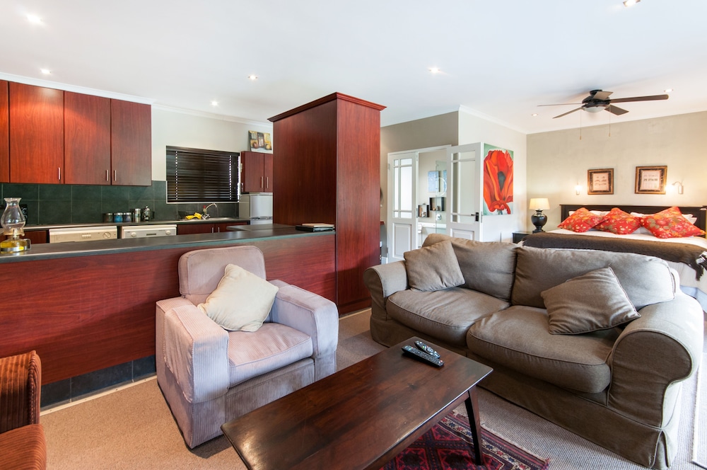 Forest Hall Guest House 23/50