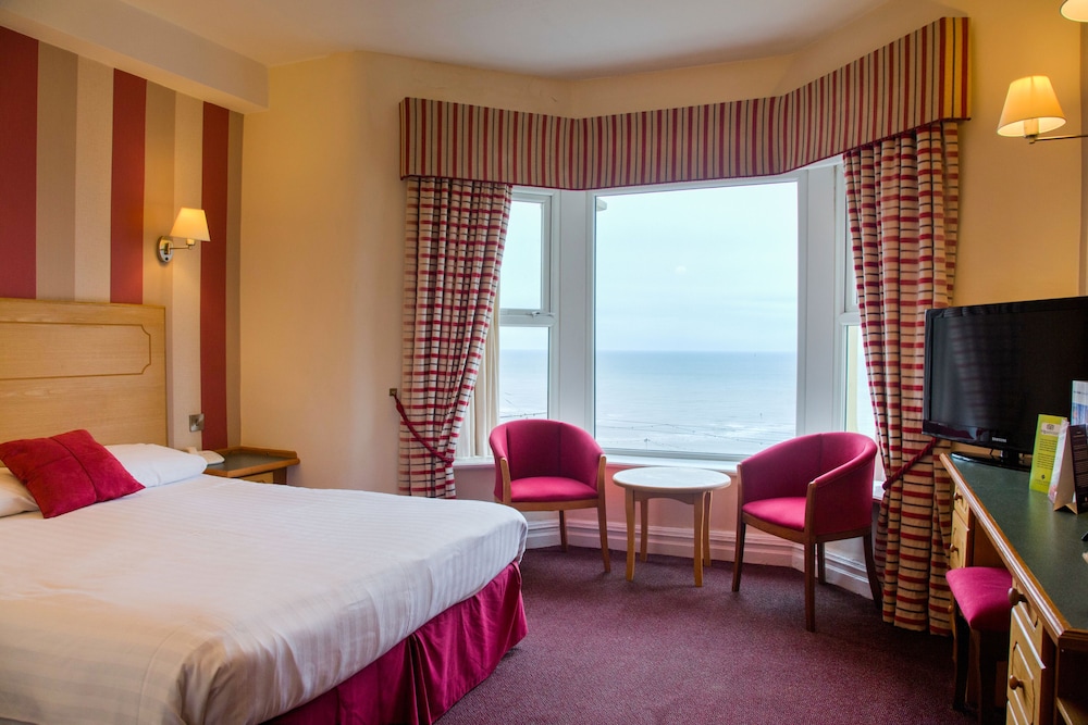 ROOM, DOUBLE BED, BAY VIEW