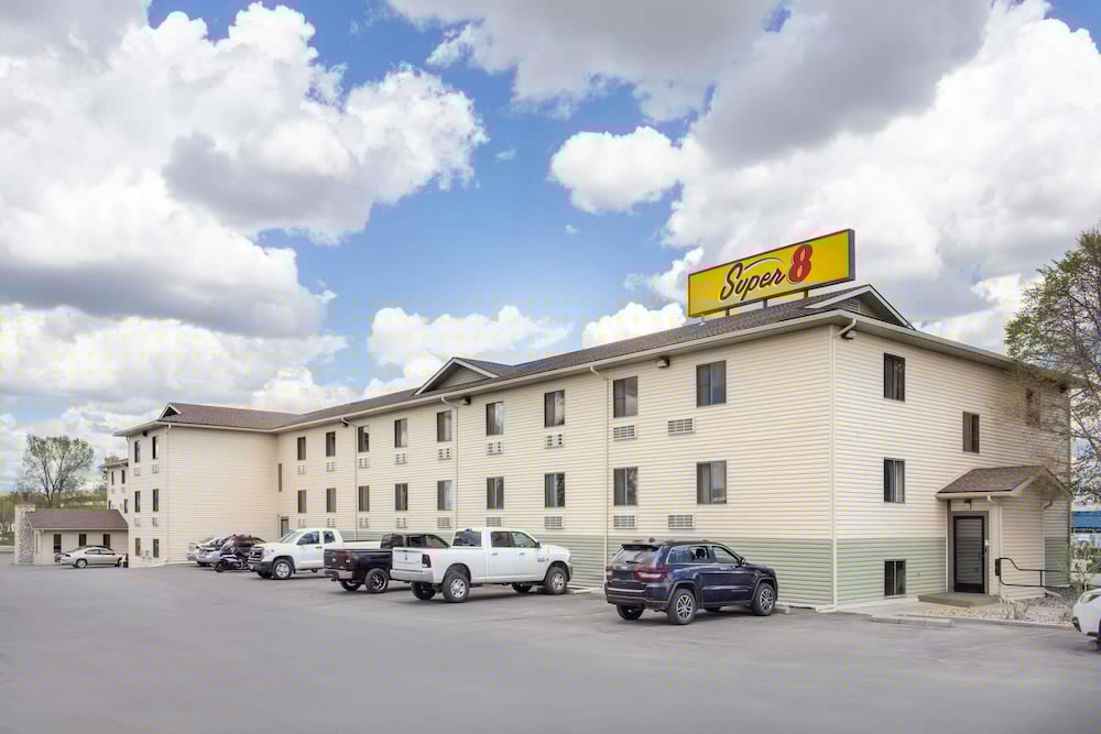 Super 8 by Wyndham Billings MT 3/52