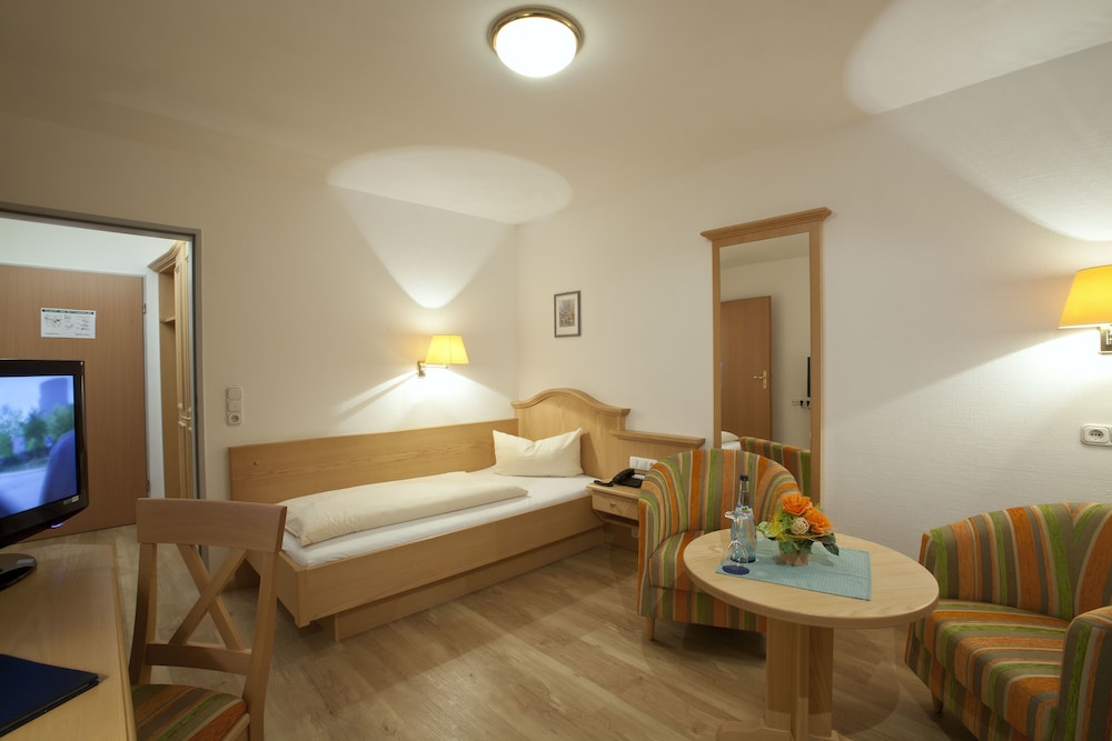 PARKHOTEL SONNENHOF 14/33