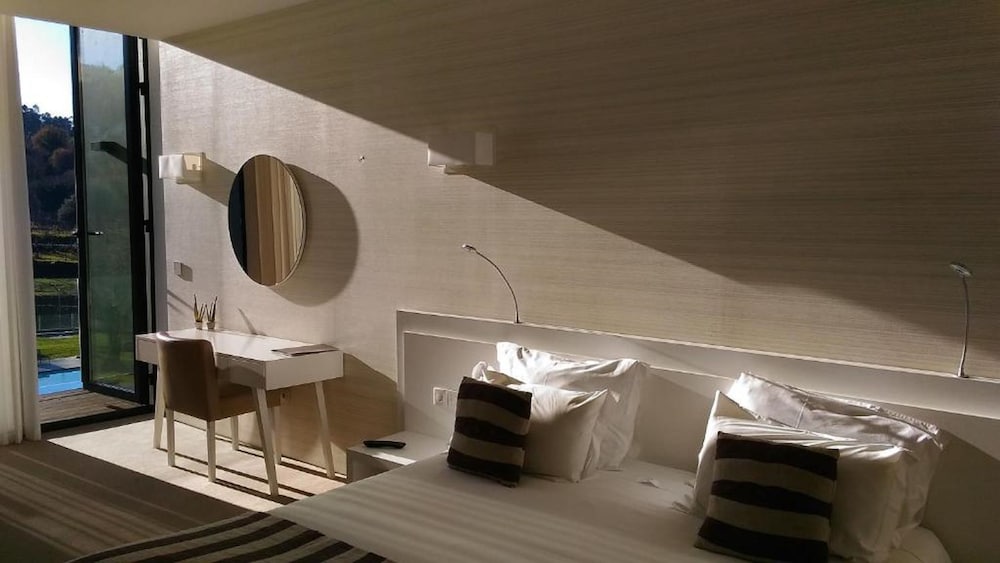 Tempus Hotel And Spa 49/50