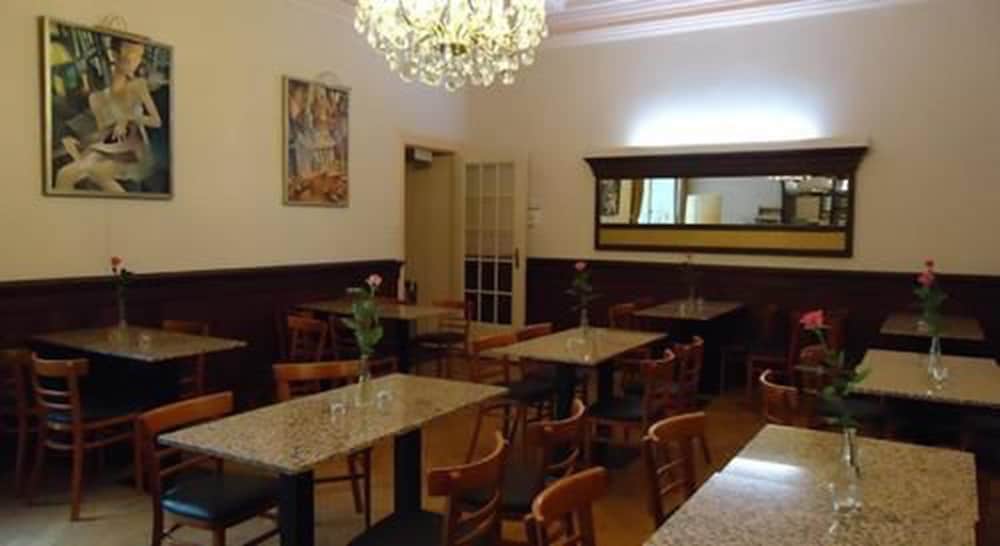 Hotel Aster 56/64