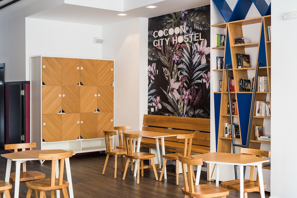 Cocoon City Hostel 39/50