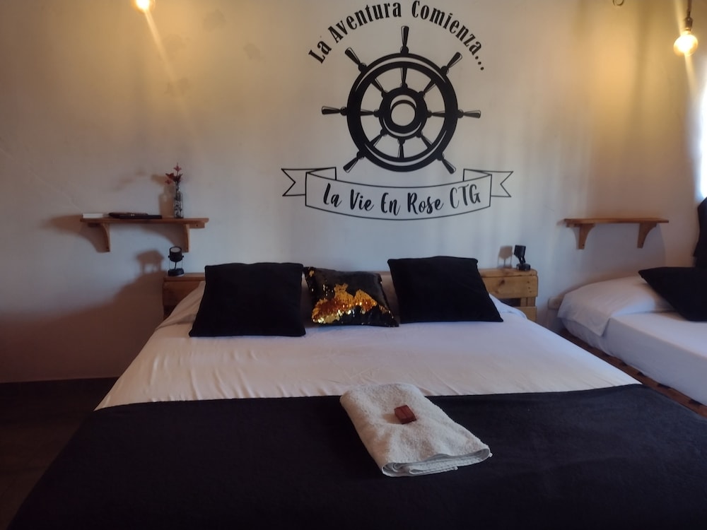 La Vie en Rose CTG 8/25