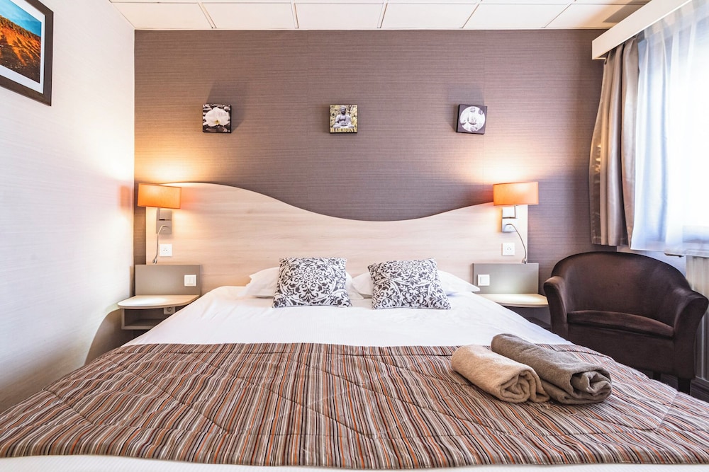 COMFORT, DOUBLE BED