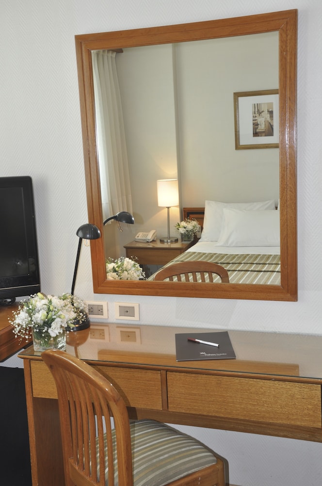 Carlton Buenos Aires Ex Hotel Solans Carlton 31/35