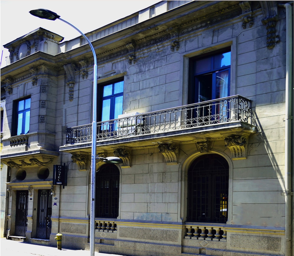 Santiago Backpackers 2/50