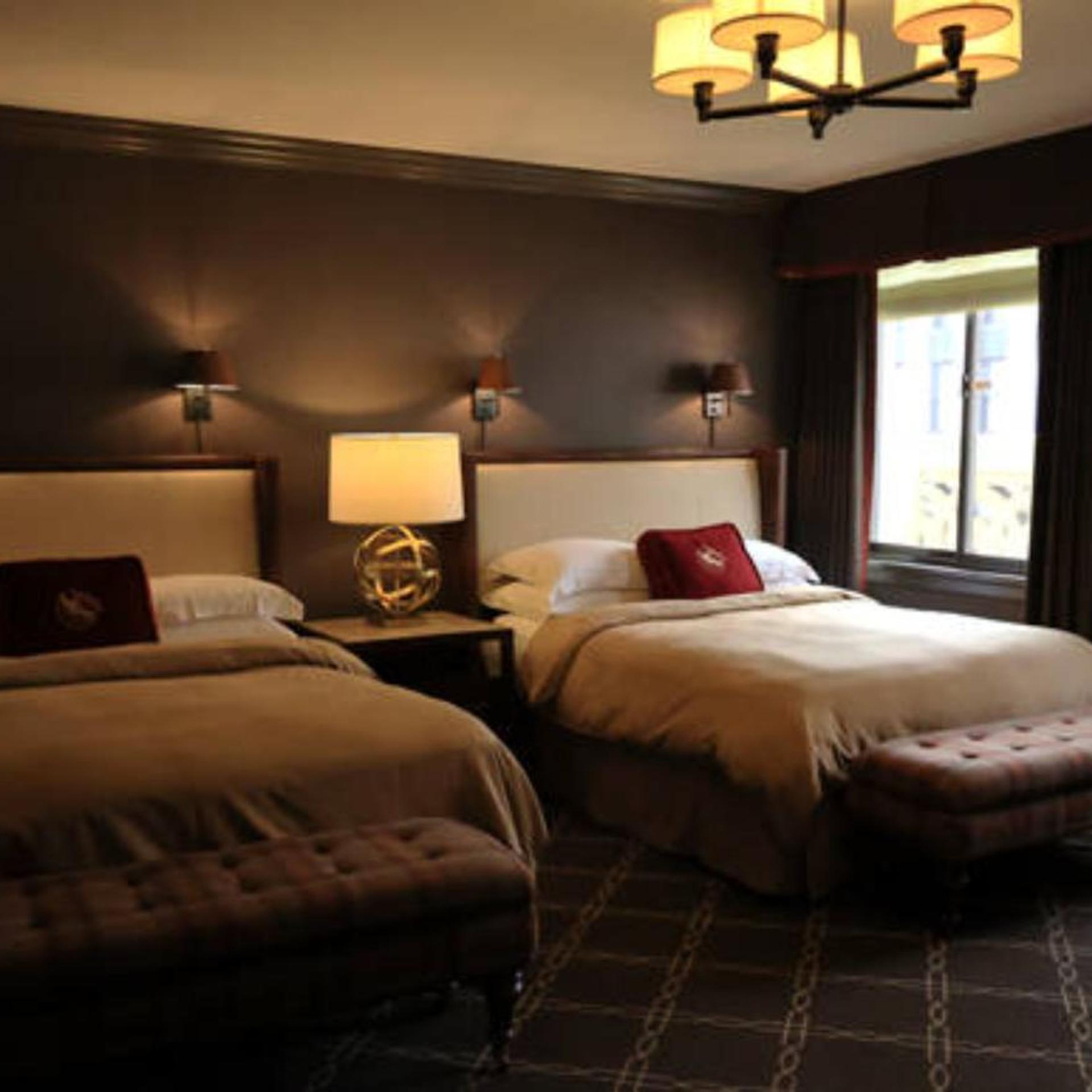 Room, King Bed, The Los Angeles Athletic Club 2/8