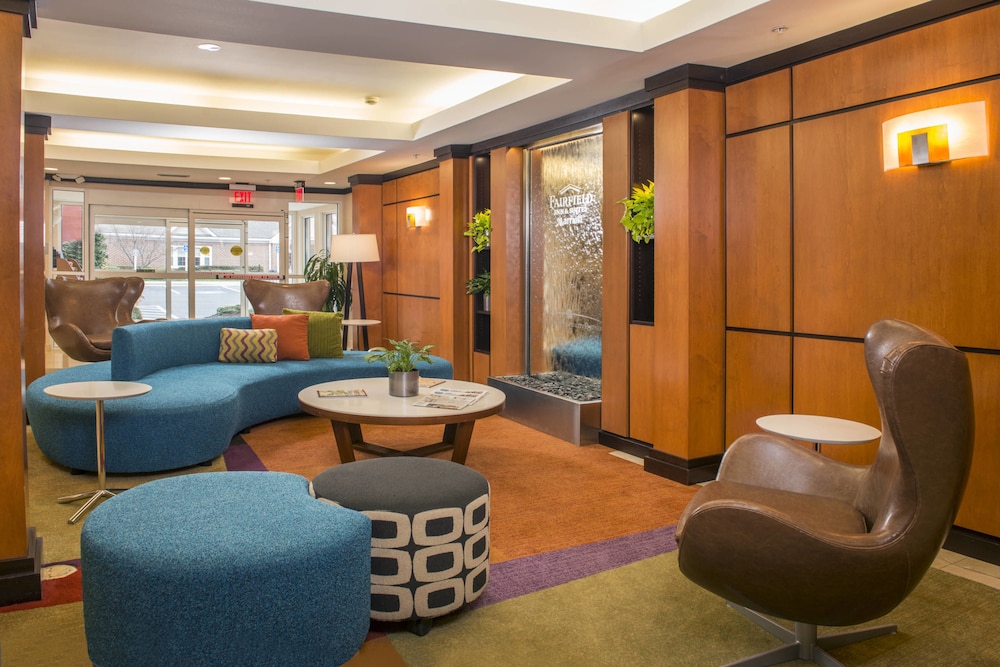 Fairfield Inn And Suites Frederick 32/50