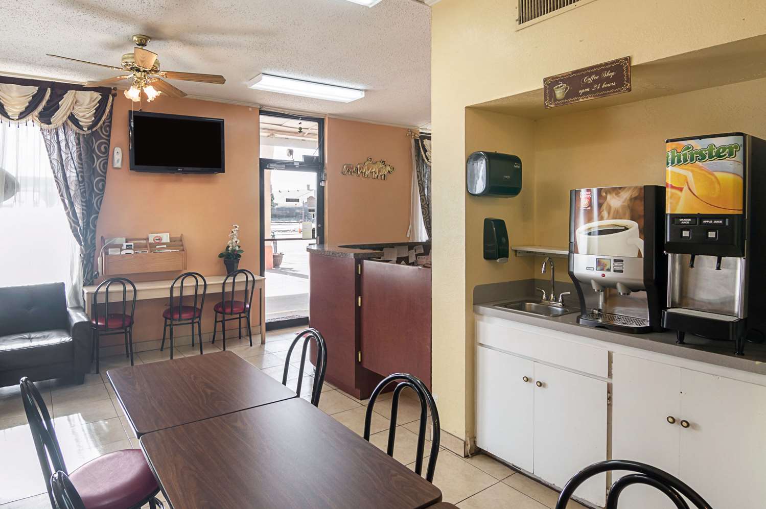 Econo Lodge Dalhart Hwy 54 - Hwy 287 11/18