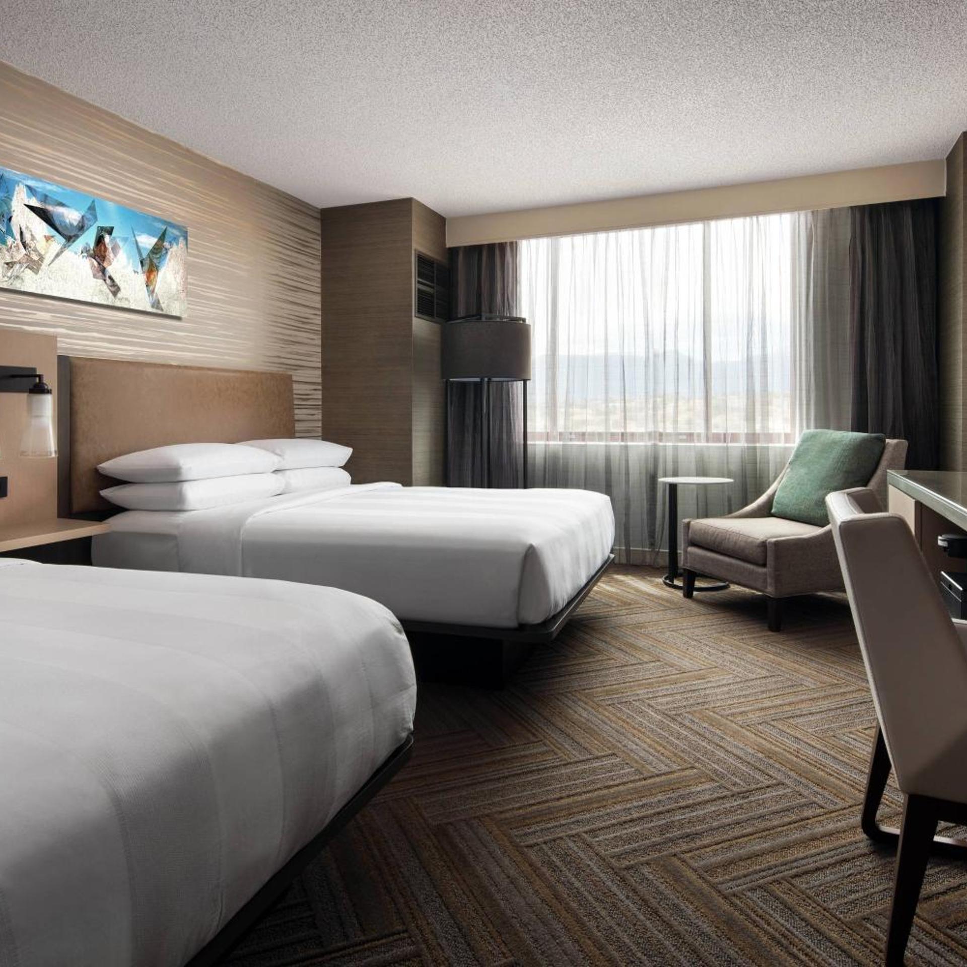 Guest Room, 2 Queen Beds, Mountain View, Concierge Level