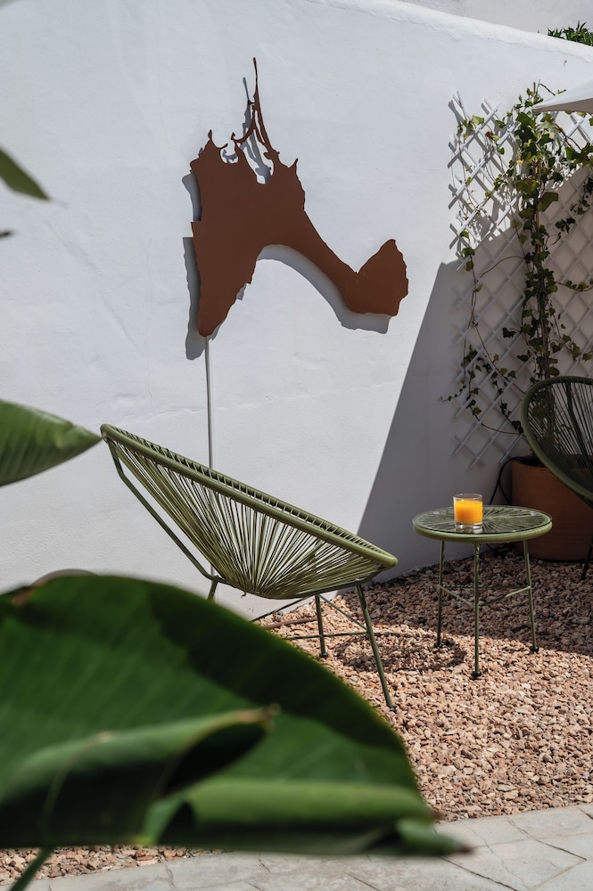 Hostal Rosamar 42/49