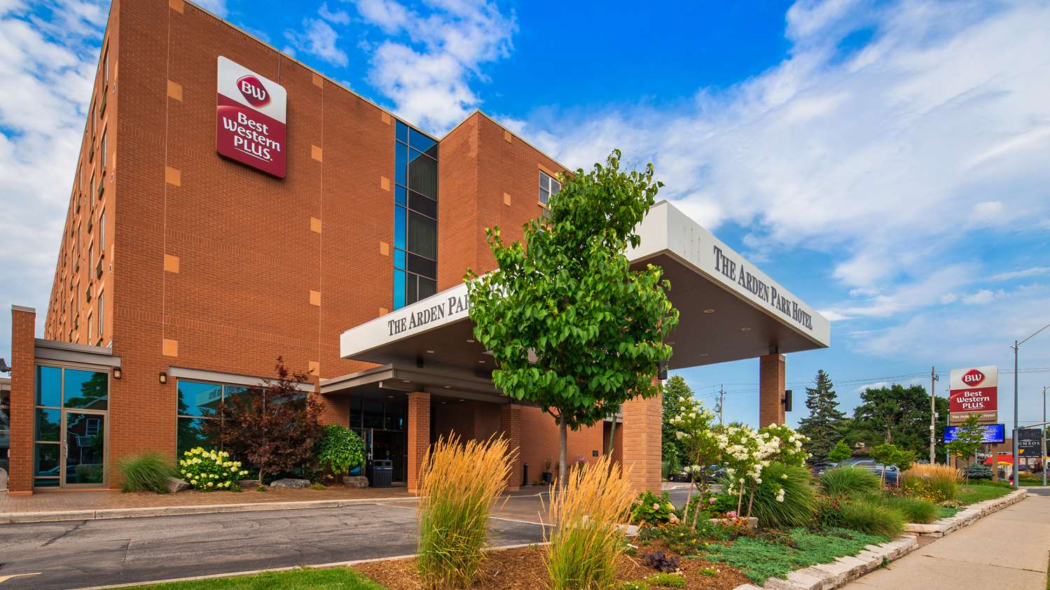 Best Western Plus The Arden Park Hotel 2/59
