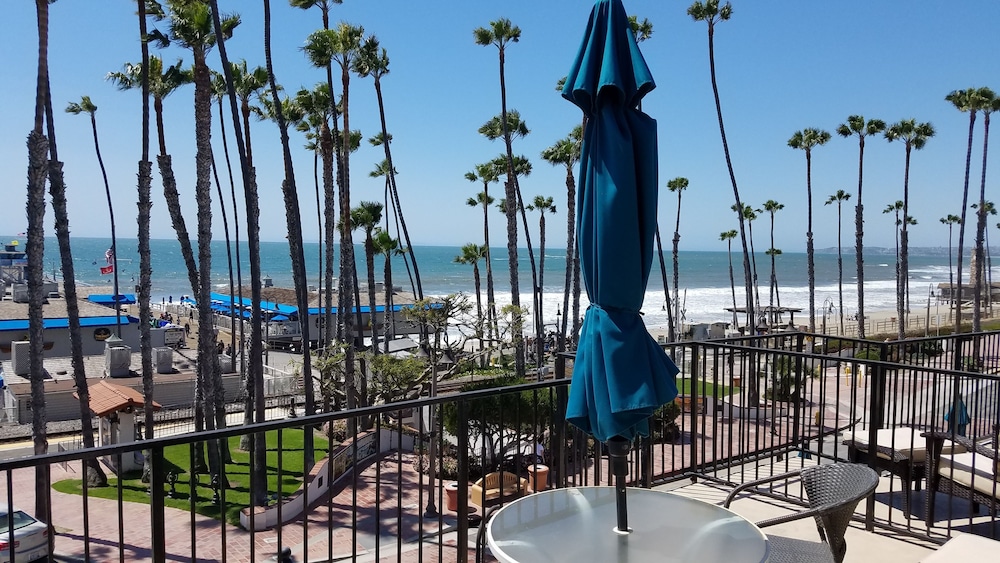 Sea Horse Resort 65/75