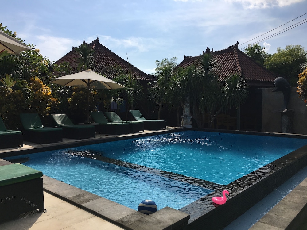 Cassava Bungalow 30/37