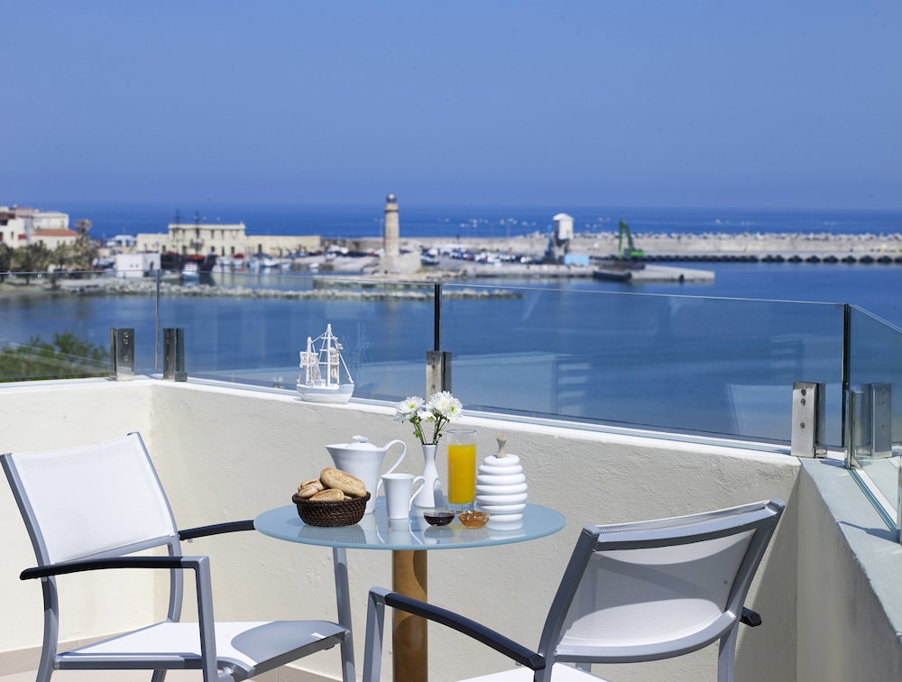 Kyma Suites Beach Hotel 37/50