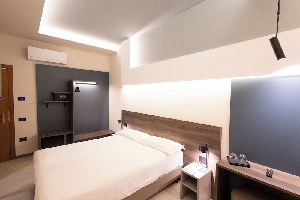 Hotel Ristorante Carosello 15/50