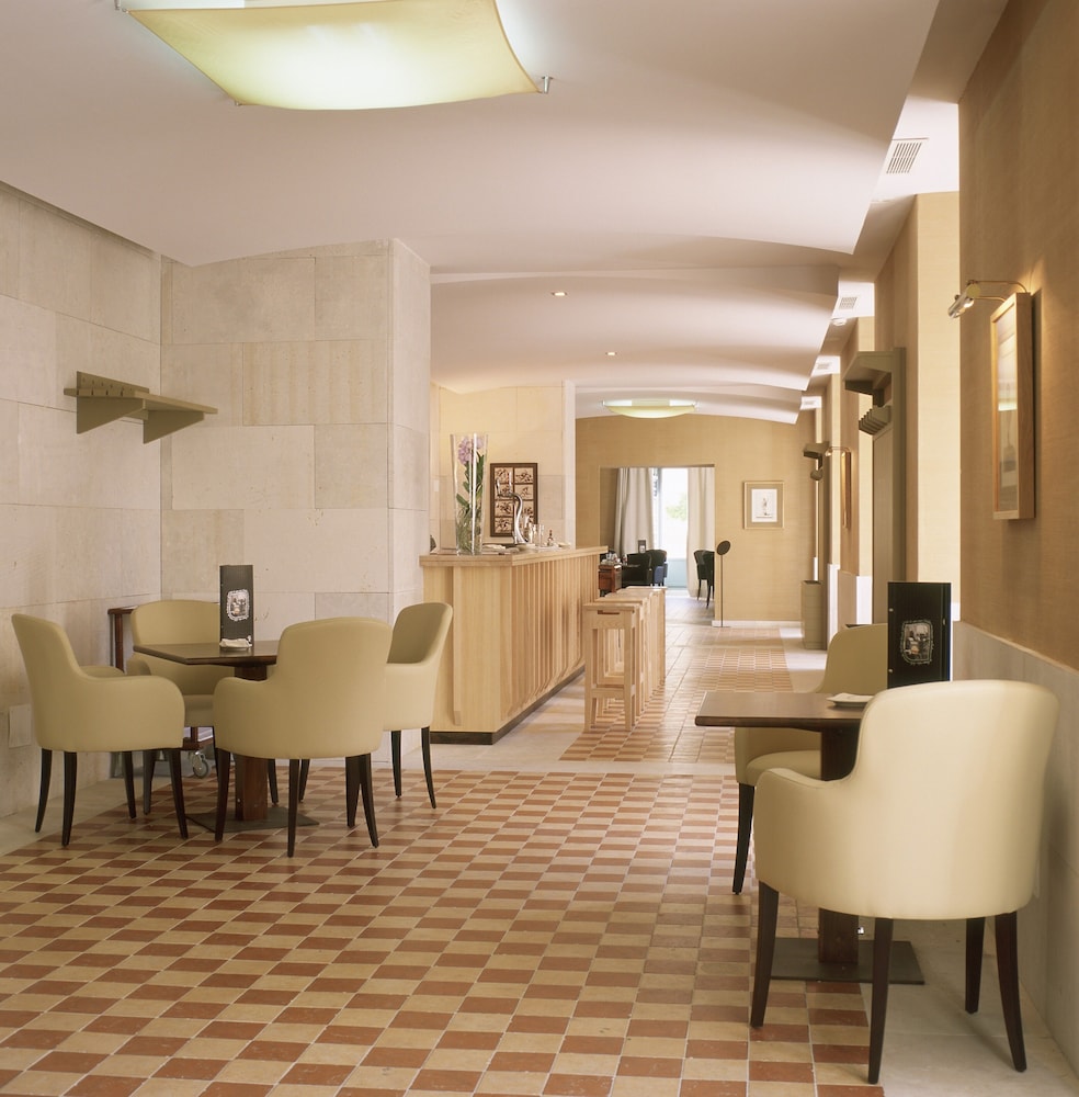 Parador De La Granja 44/50