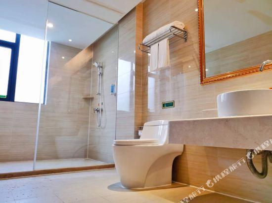 Vienna Hotel (Suzhou Wujiang Huayuan Road) 24/24