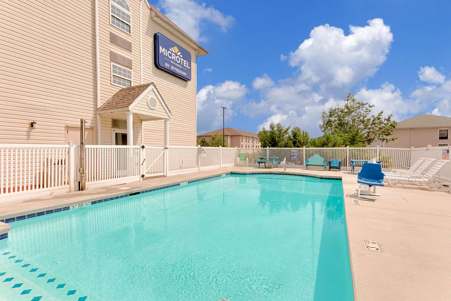 Microtel Inn And Suites Augusta 12/26