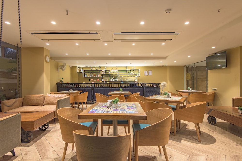 The Fern Residency, Calangute, Goa 49/60