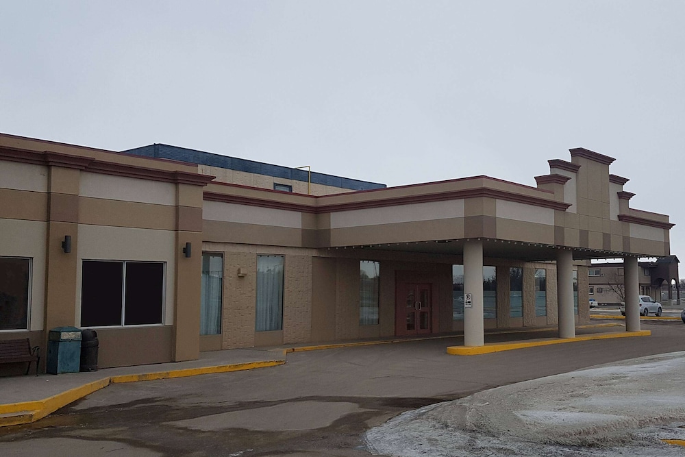 Travelodge by Wyndham Regina 3/65