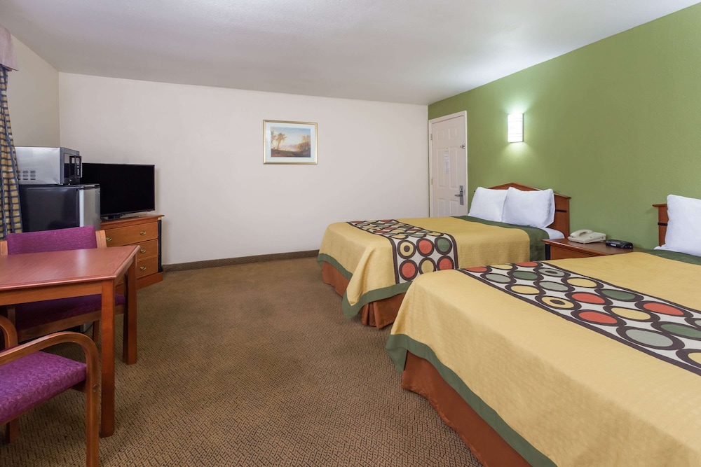 Knights Inn Franklin Ave Waco 6/16