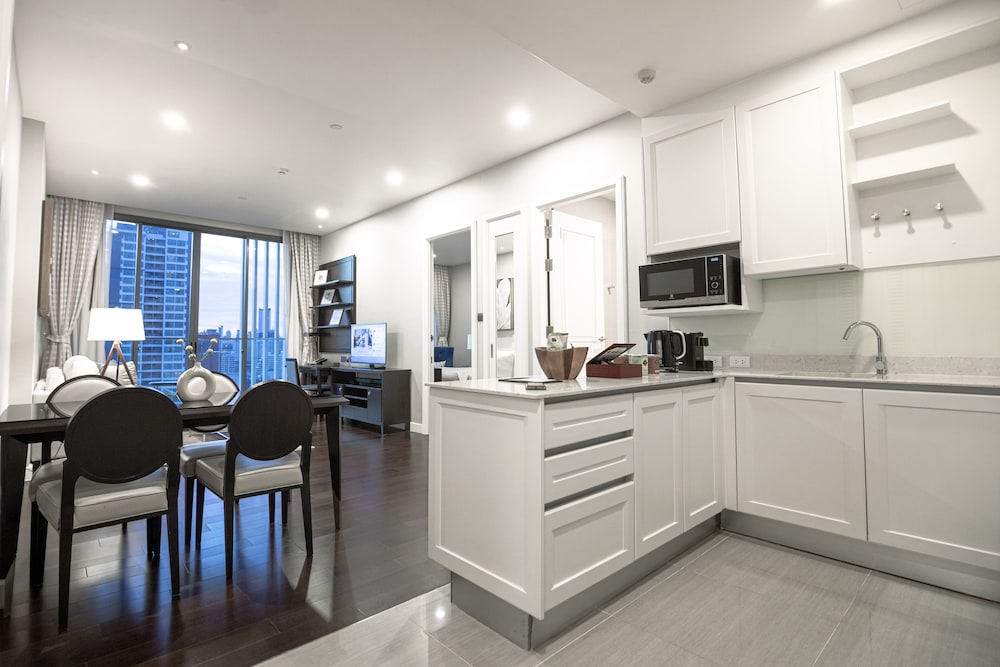 137 Pillars Residences 38/63