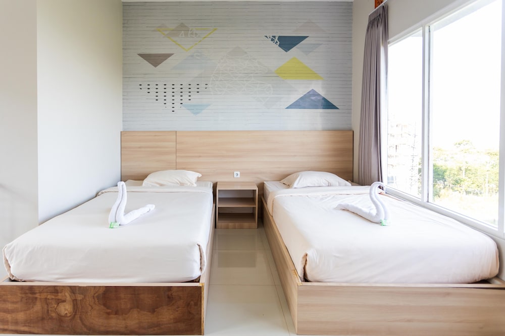Villa Panderman Indah 32/64