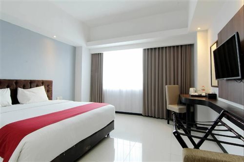 Deluxe, Double Bed