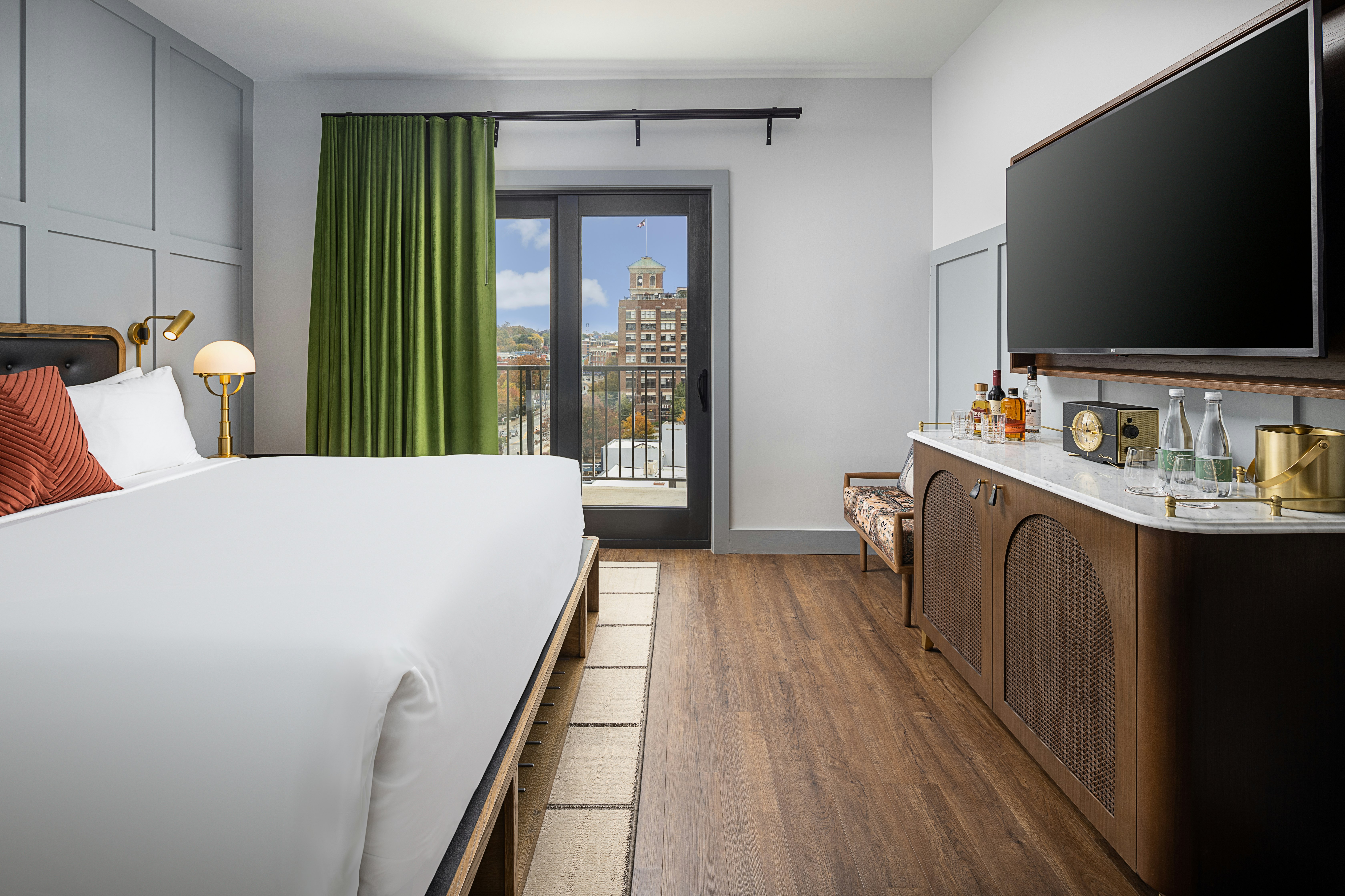 Room, King Bed, Balcony