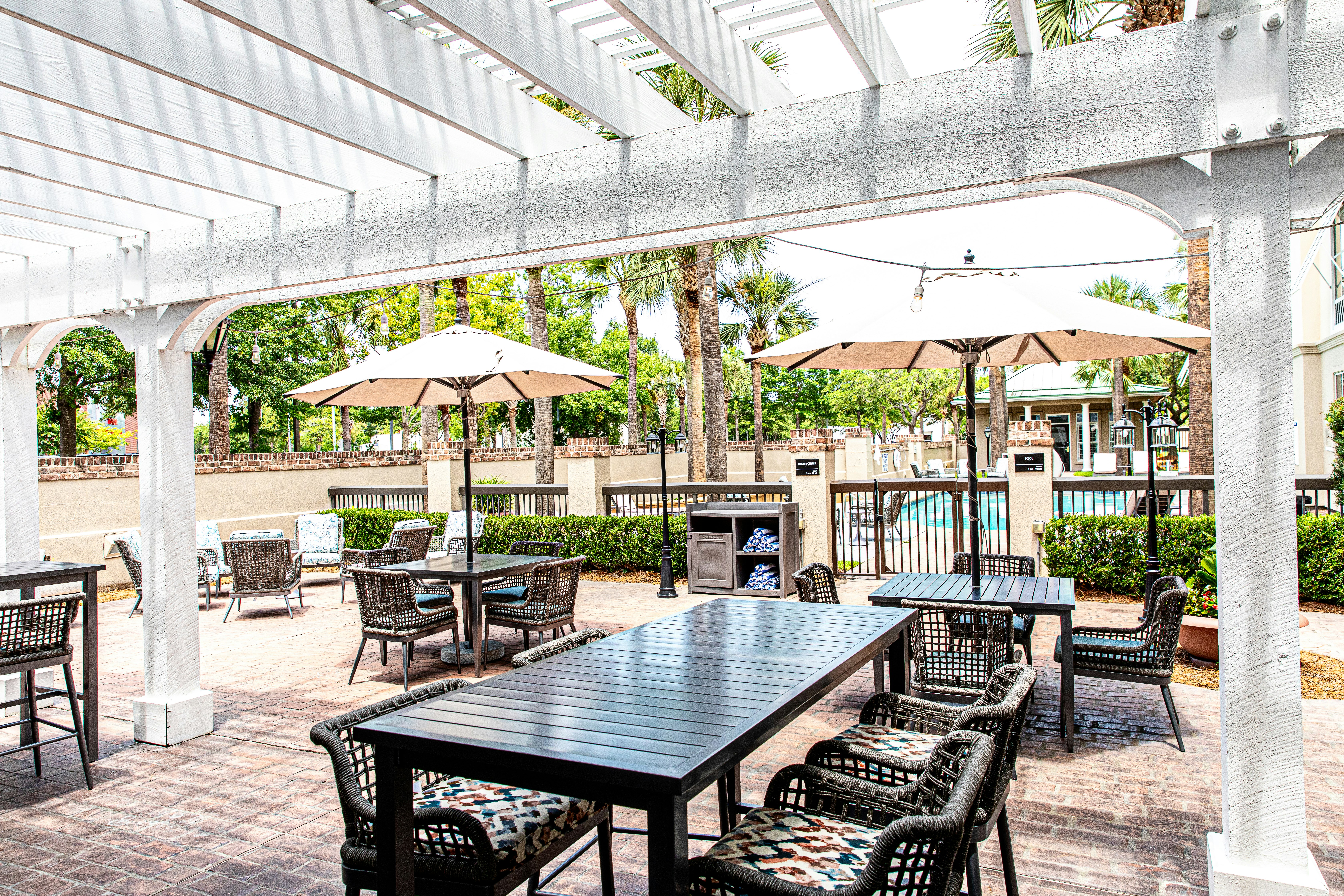 Hampton Inn Suites Charleston West Ashley 36/56