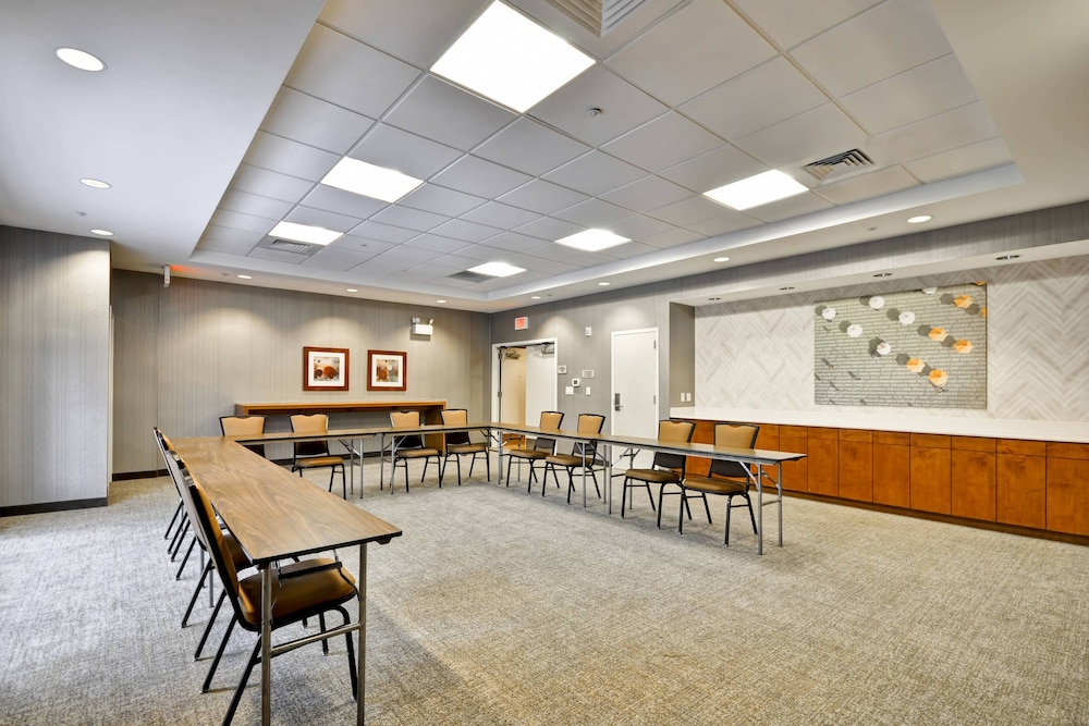 Springhill Suites Tallahassee Central 41/46