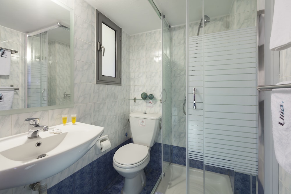 Lilia Hotel Piraeus 14/47