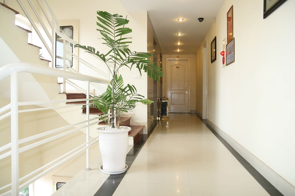 Danly Hotel 9/52
