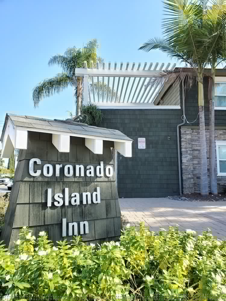 Coronado Island Inn 1/30