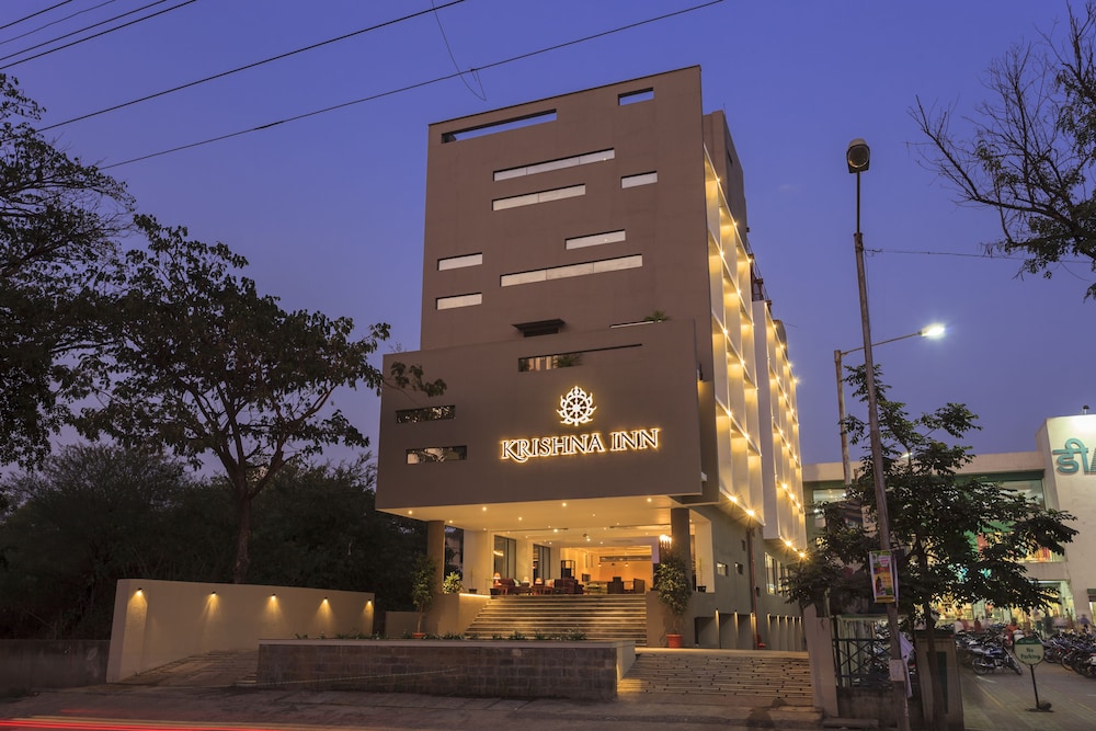 Keys Select Krishna Inn 1/16