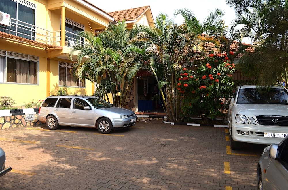 Victoria Travel Hotel 29/50