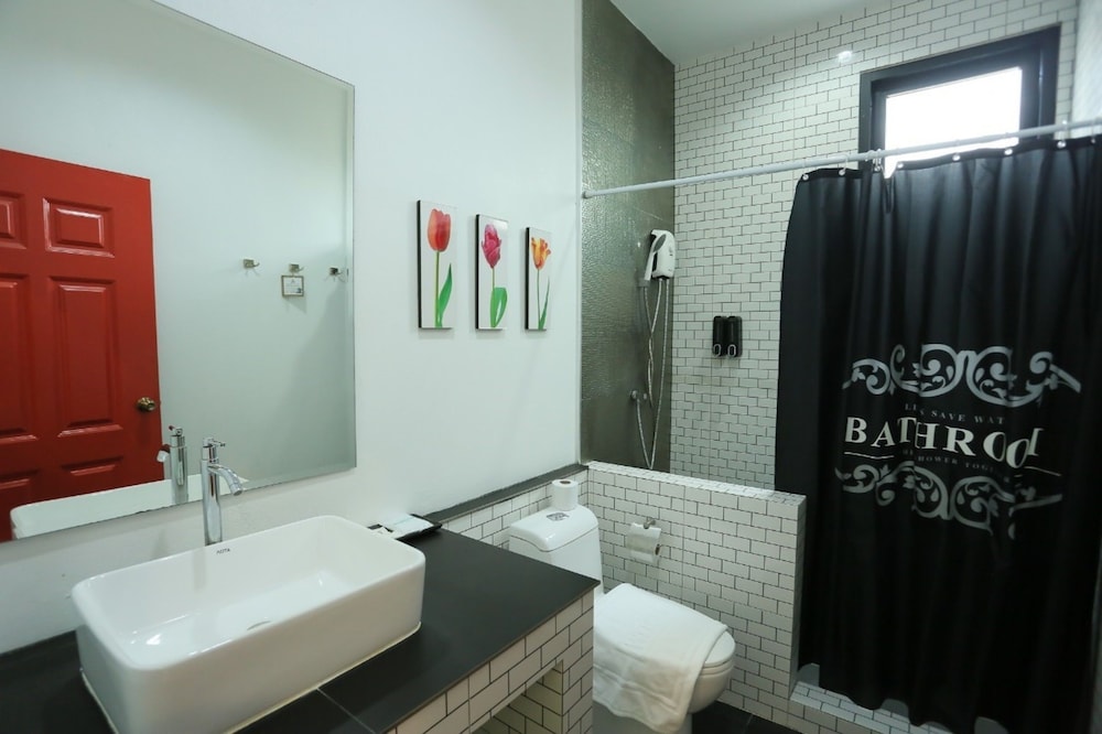 Manonnee Bed & Breakfast 75/76