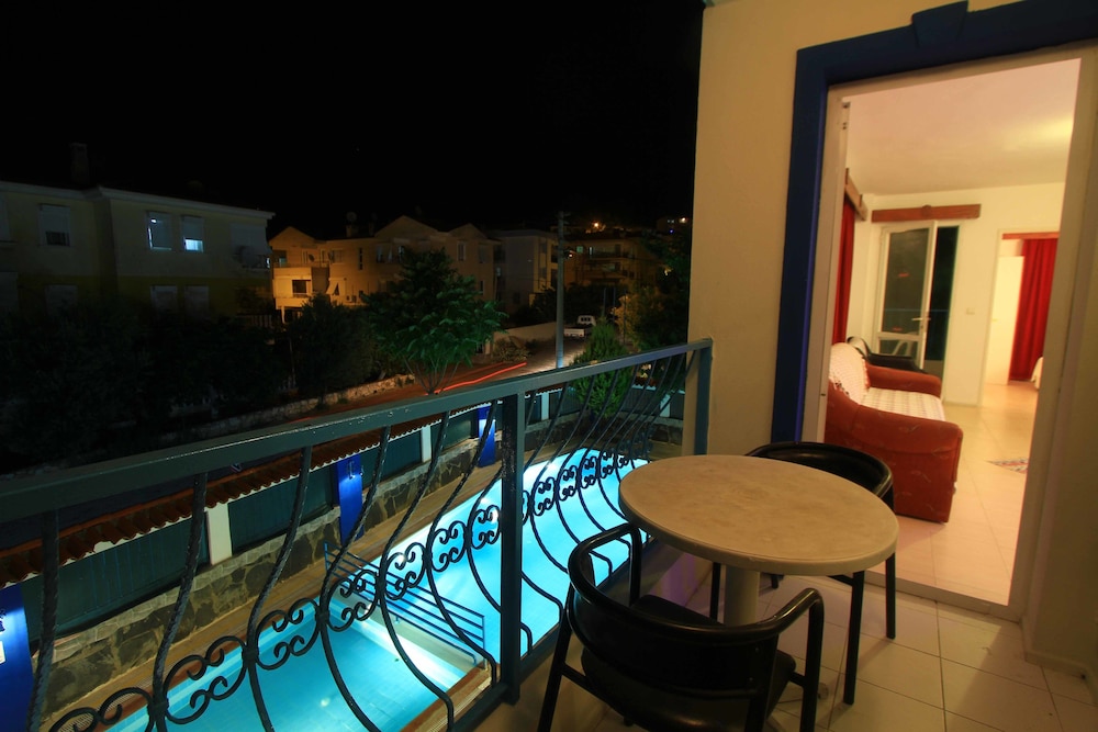 Koz Marigold Suites and Apartments 34/46