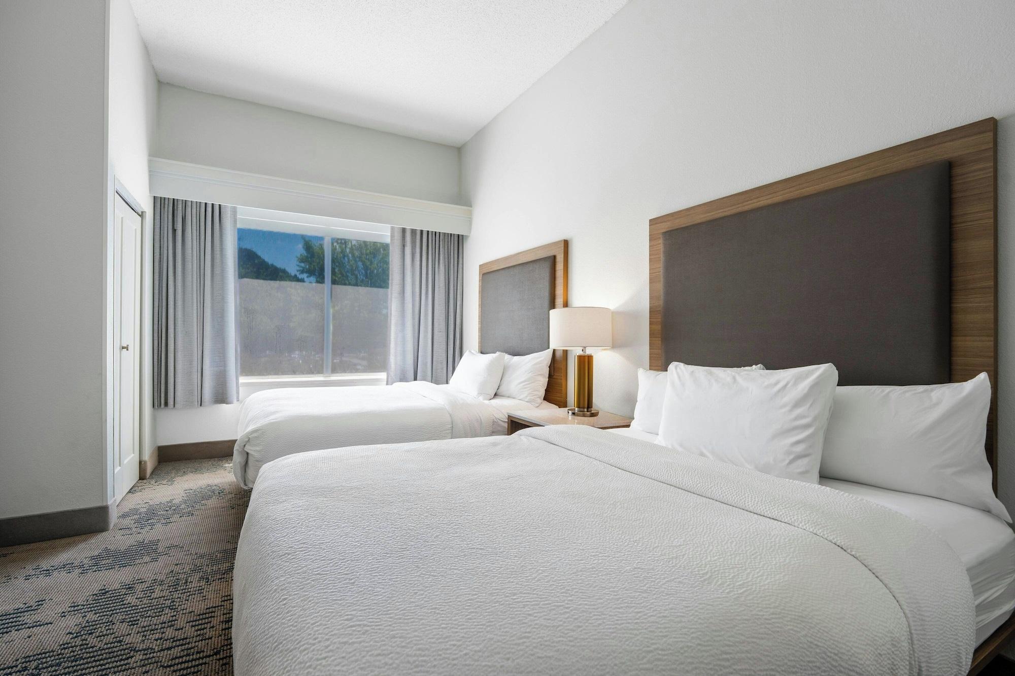 Suite, Multiple Beds
