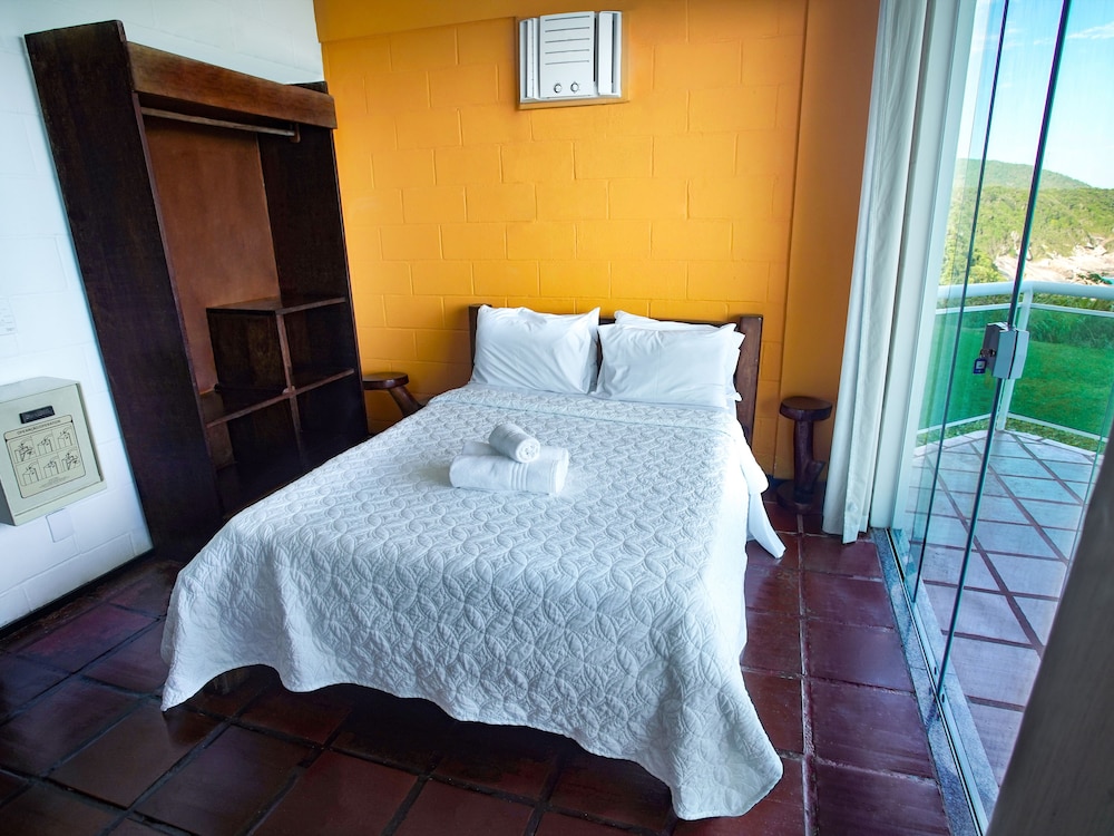 BUZIOS ESPIRITUALIDADE RESORT CARAVELAS 25/74