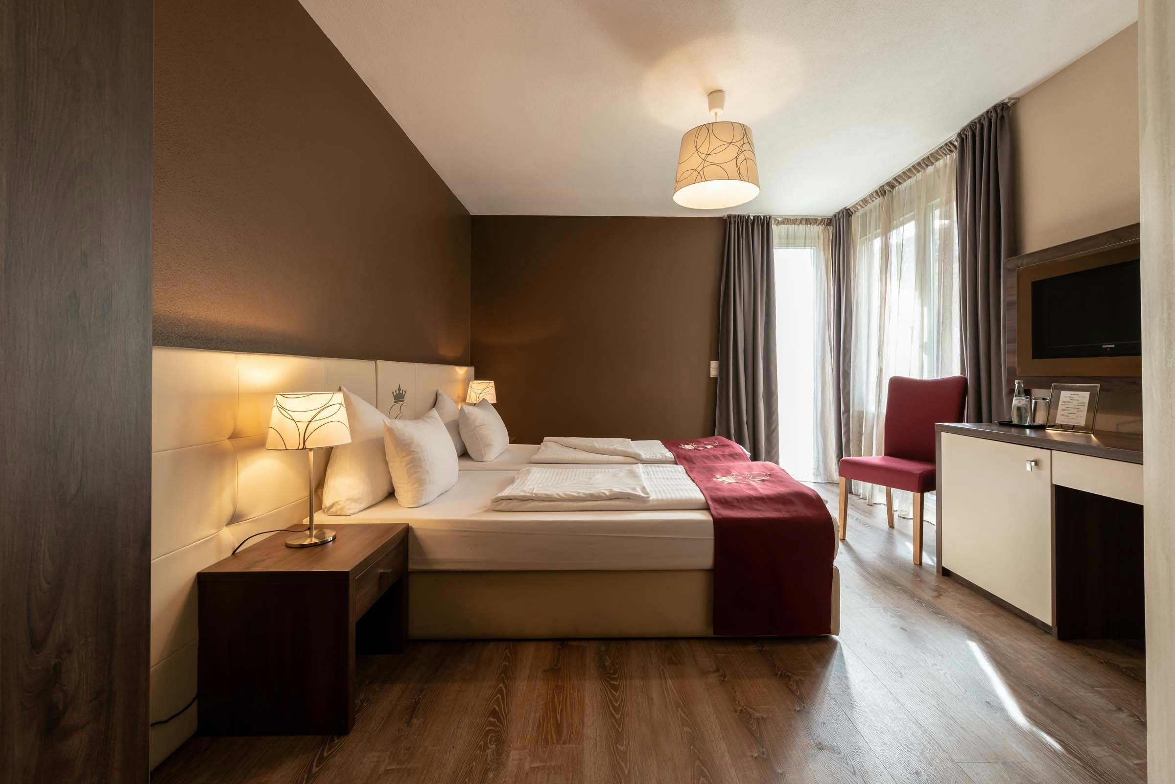 Empress Boutique Hotel 9/65