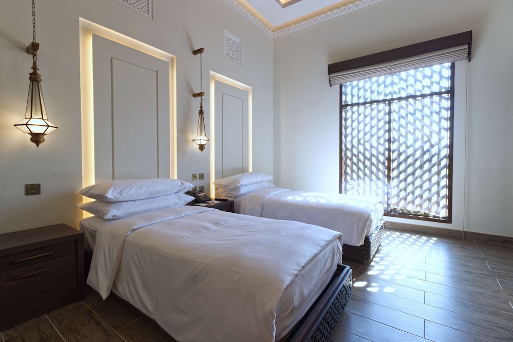 Al Badayer Sharjah Resort 11/67