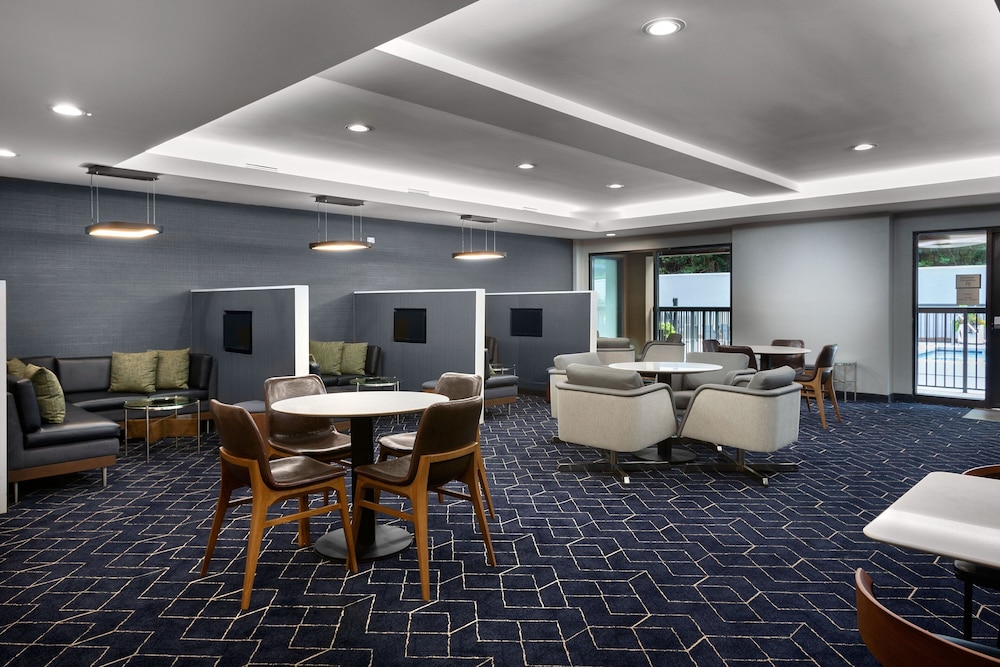 Courtyard By Marriott Winston-Salem Hanes Mall 60/66