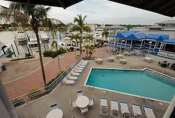 Pirates Cove Resort and Marina 4/36