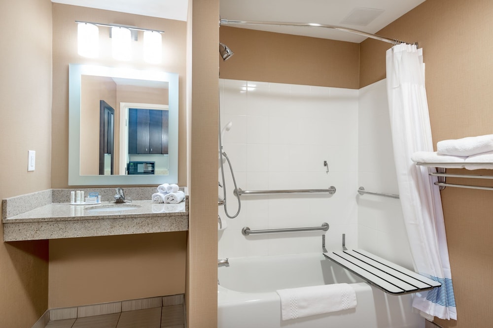 TownePlace Suites by Marriott Charlotte Mooresville 43/46